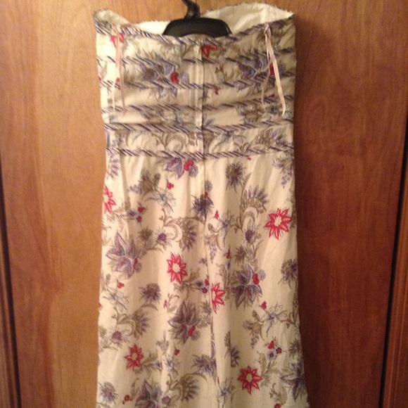 BCBG MaxAzaria strapless dress 🌞💝 - Picture 4 of 6